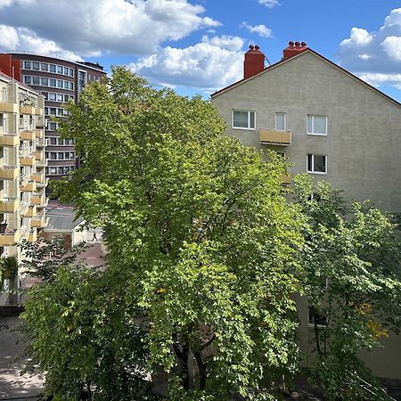Artistic Kallio Apartment Helsinki Exterior foto